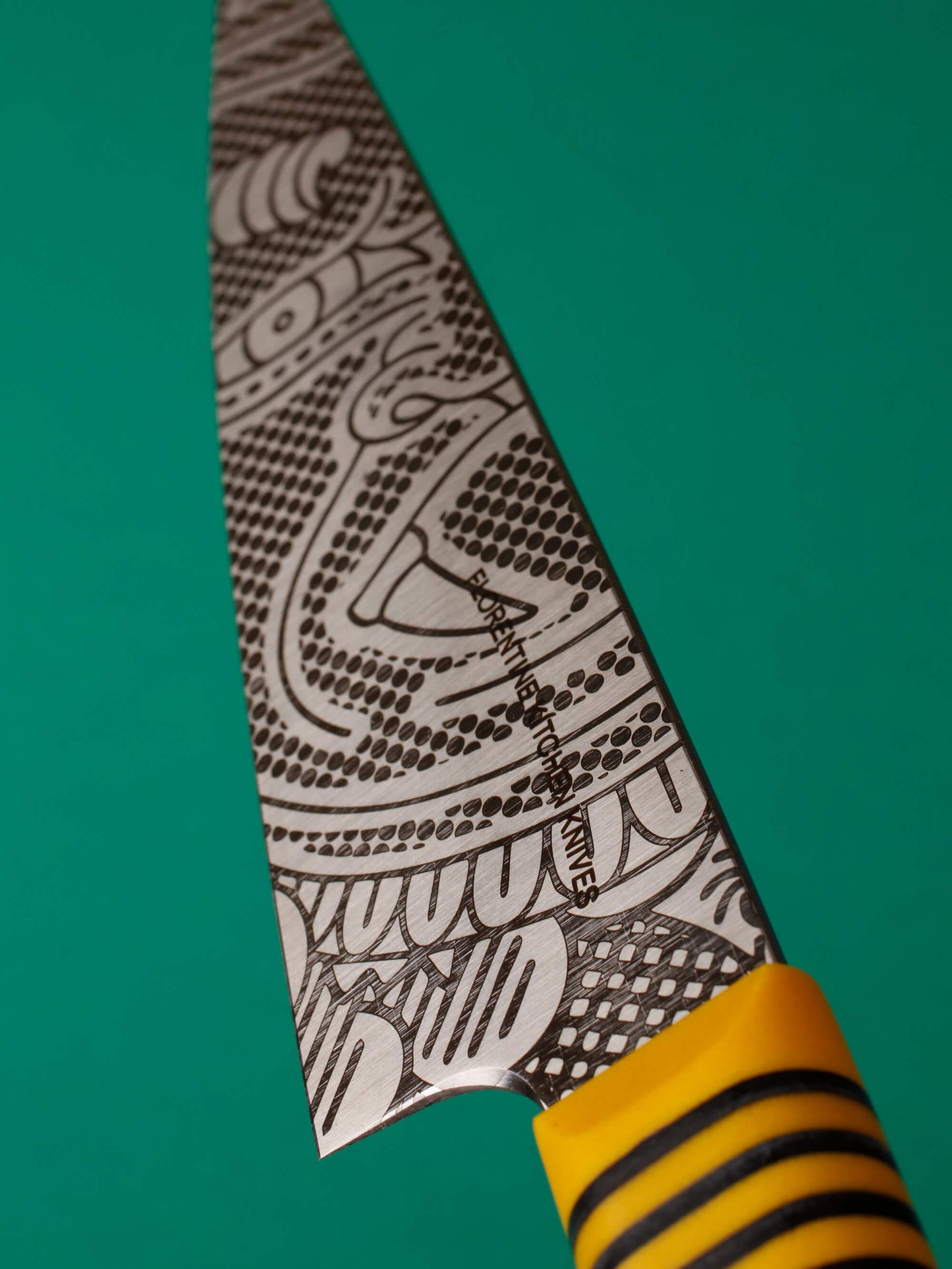 This nimble knife sits between chef and paring. It's ideal for slicing, trimming, and precise prep. Balanced and sharp, Handcrafted in Barcelona.