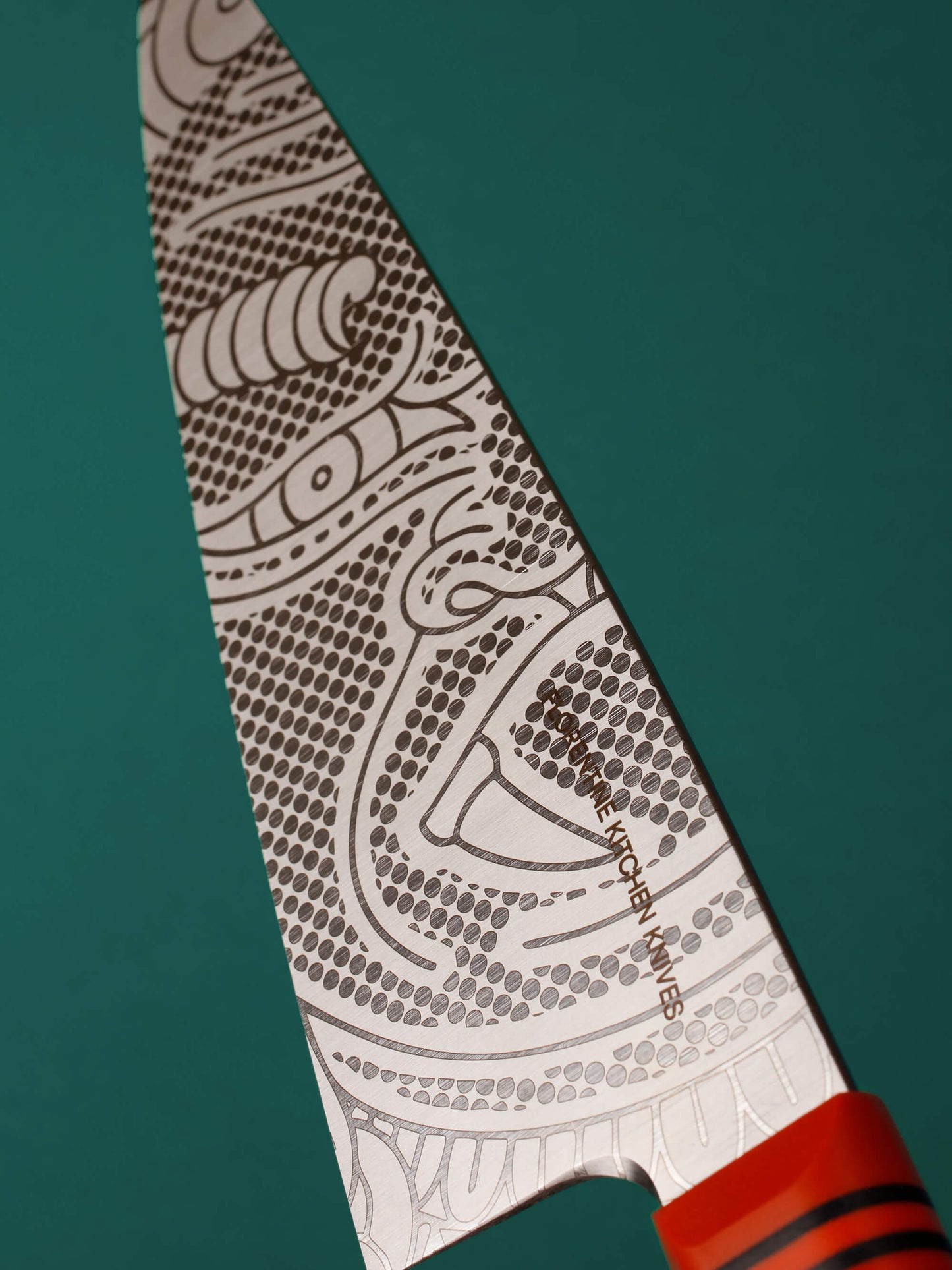 Handcrafted in Barcelona, this chef knife blends high-carbon steel and stacked handle for balance, control, and precision. Perfect for daily prep.