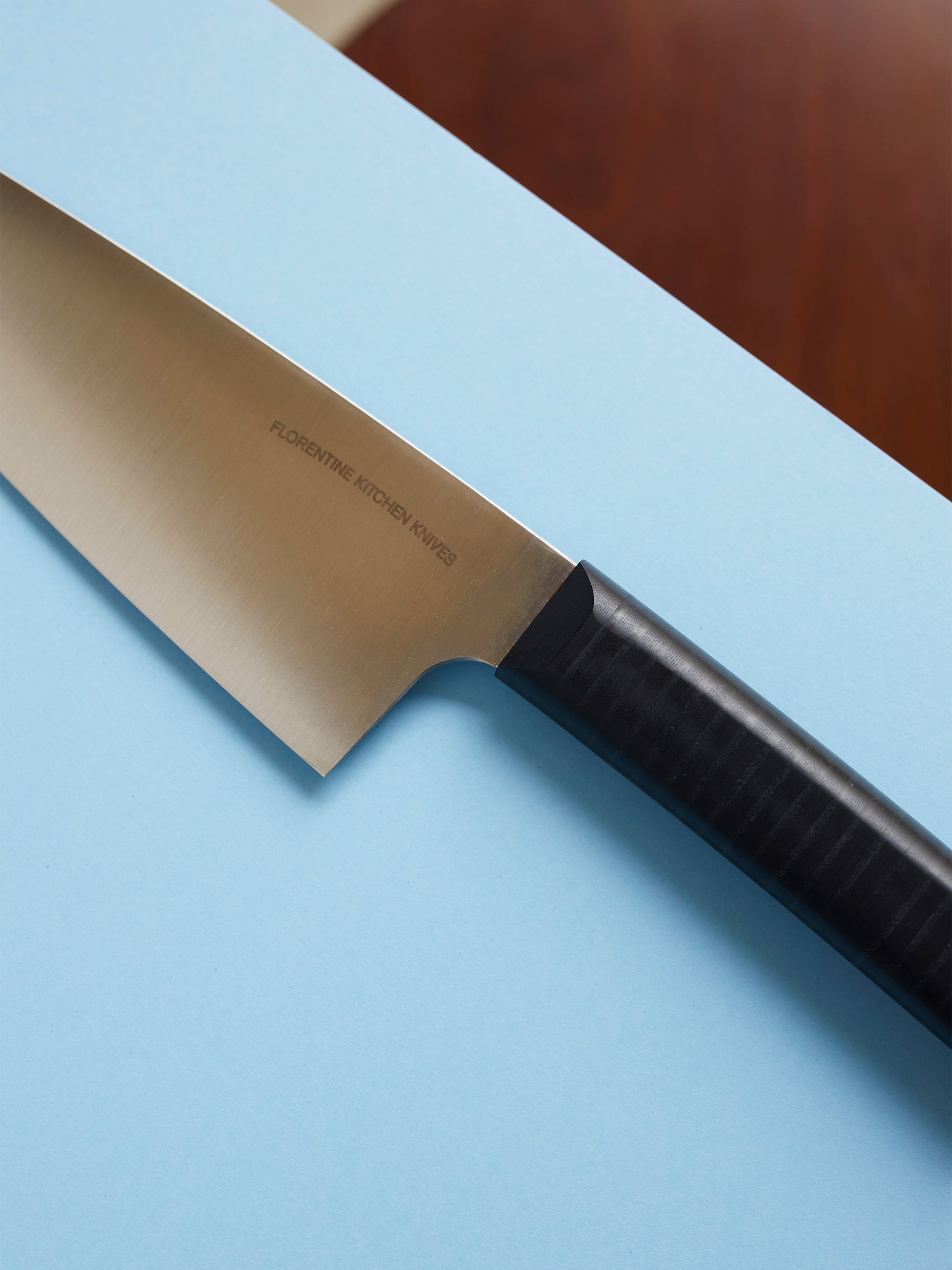 Handcrafted in Barcelona, this chef knife blends high-carbon steel and stacked handle for balance, control, and precision. Perfect for daily prep.