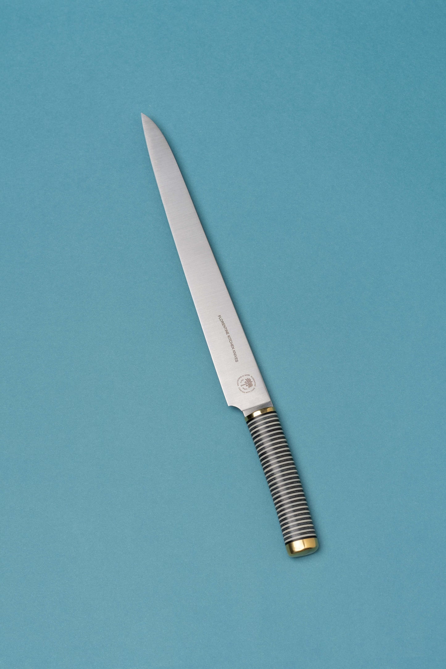 F4 Slicer (Black/Ivory)