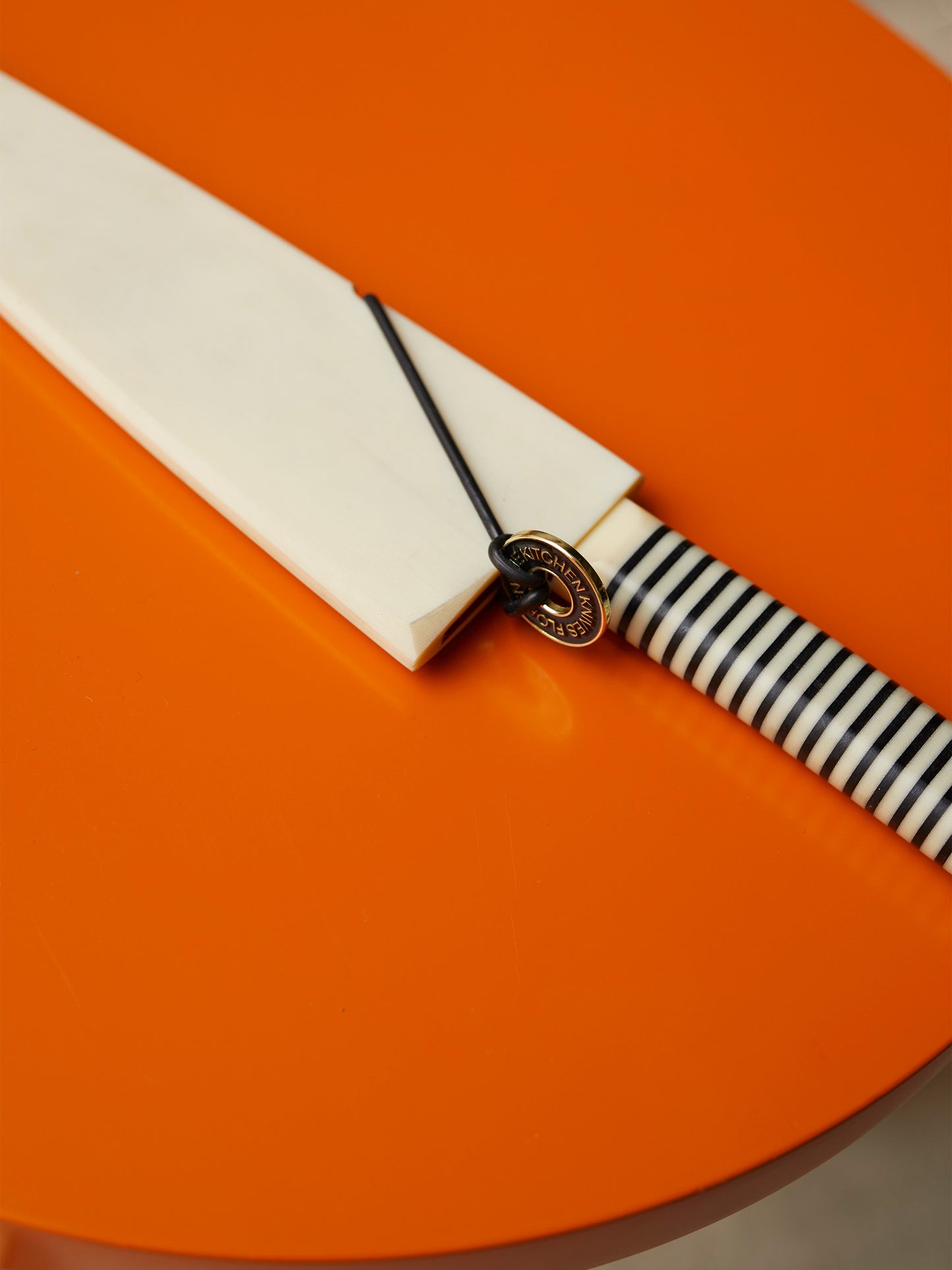 Protector de hoja para cuchillo multiusos (Marfil)