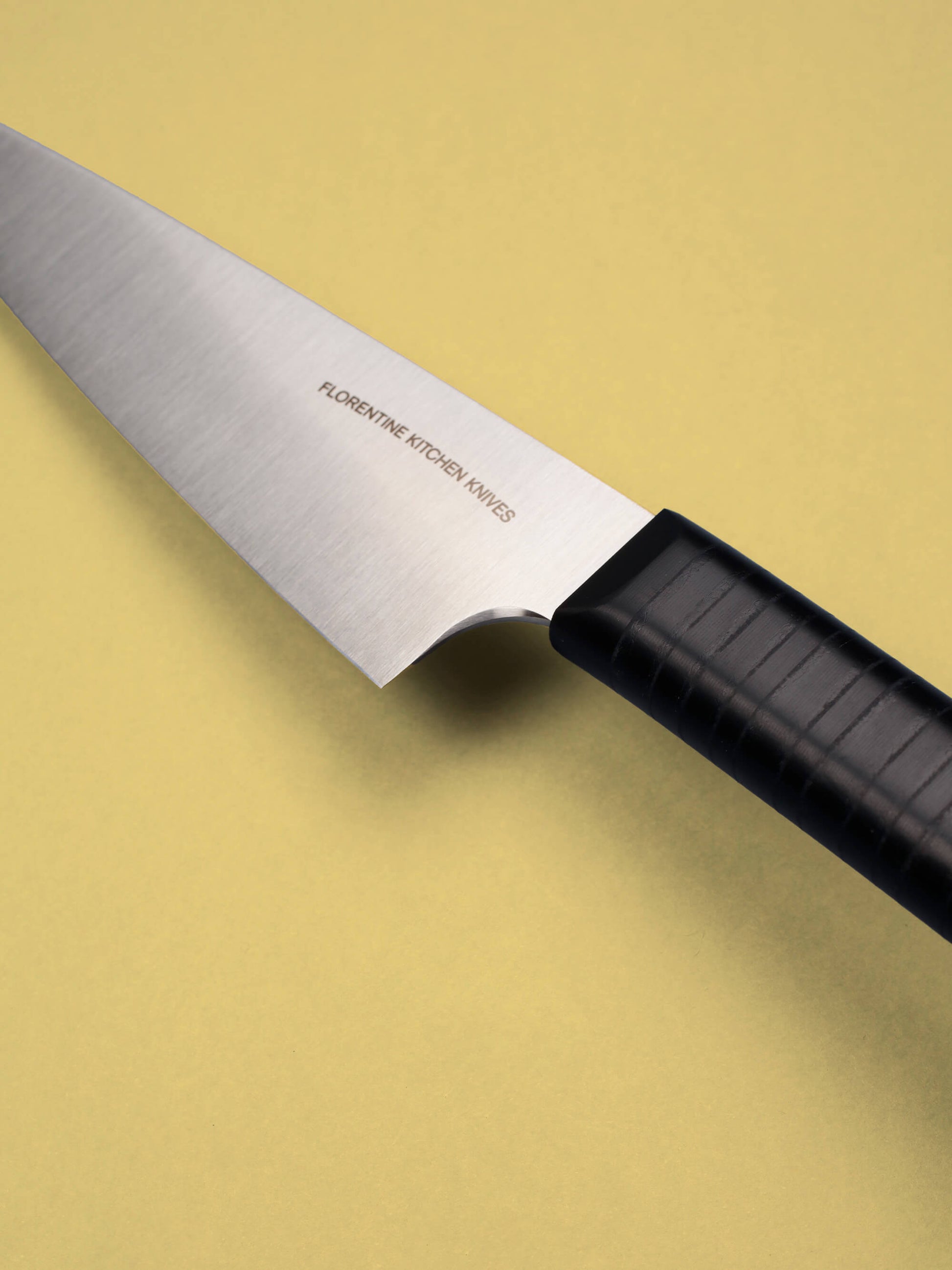 This nimble knife sits between chef and paring. It's ideal for slicing, trimming, and precise prep. Balanced and sharp, Handcrafted in Barcelona.