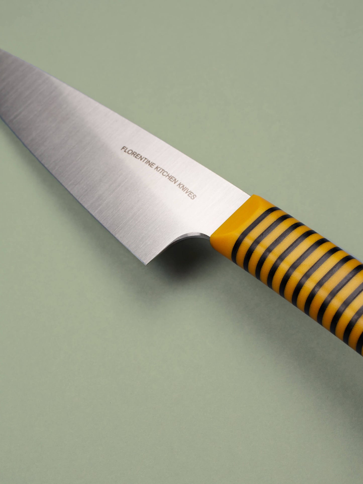 This nimble knife sits between chef and paring. It's ideal for slicing, trimming, and precise prep. Balanced and sharp, Handcrafted in Barcelona.
