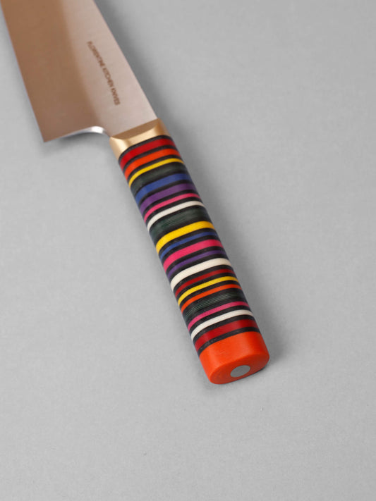 This nimble knife sits between chef and paring. It's ideal for slicing, trimming, and precise prep. Balanced and sharp, Handcrafted in Barcelona.