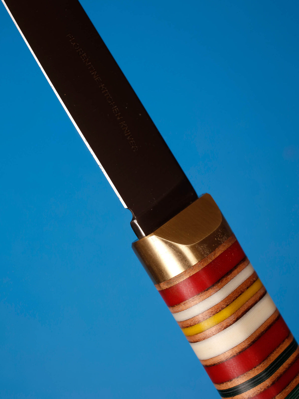 Cuchillo para carne estilo occidental (multicolor)