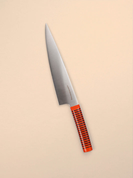 A refined tool for everyday tasks, made in Barcelona with high-carbon steel and Florentine’s signature handle. Sharp, balanced and precise.