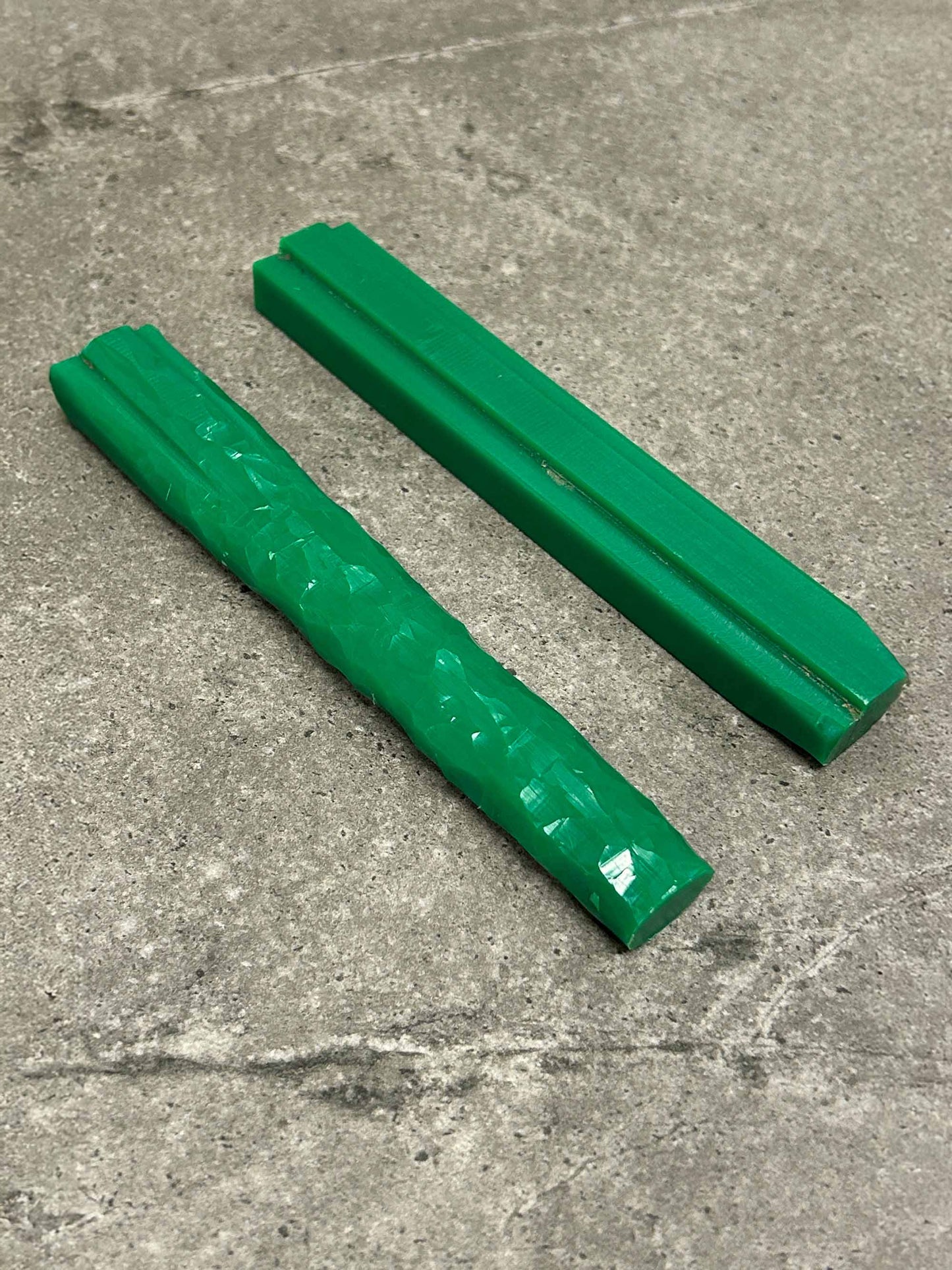 Carved Knives—Shay Nifusi