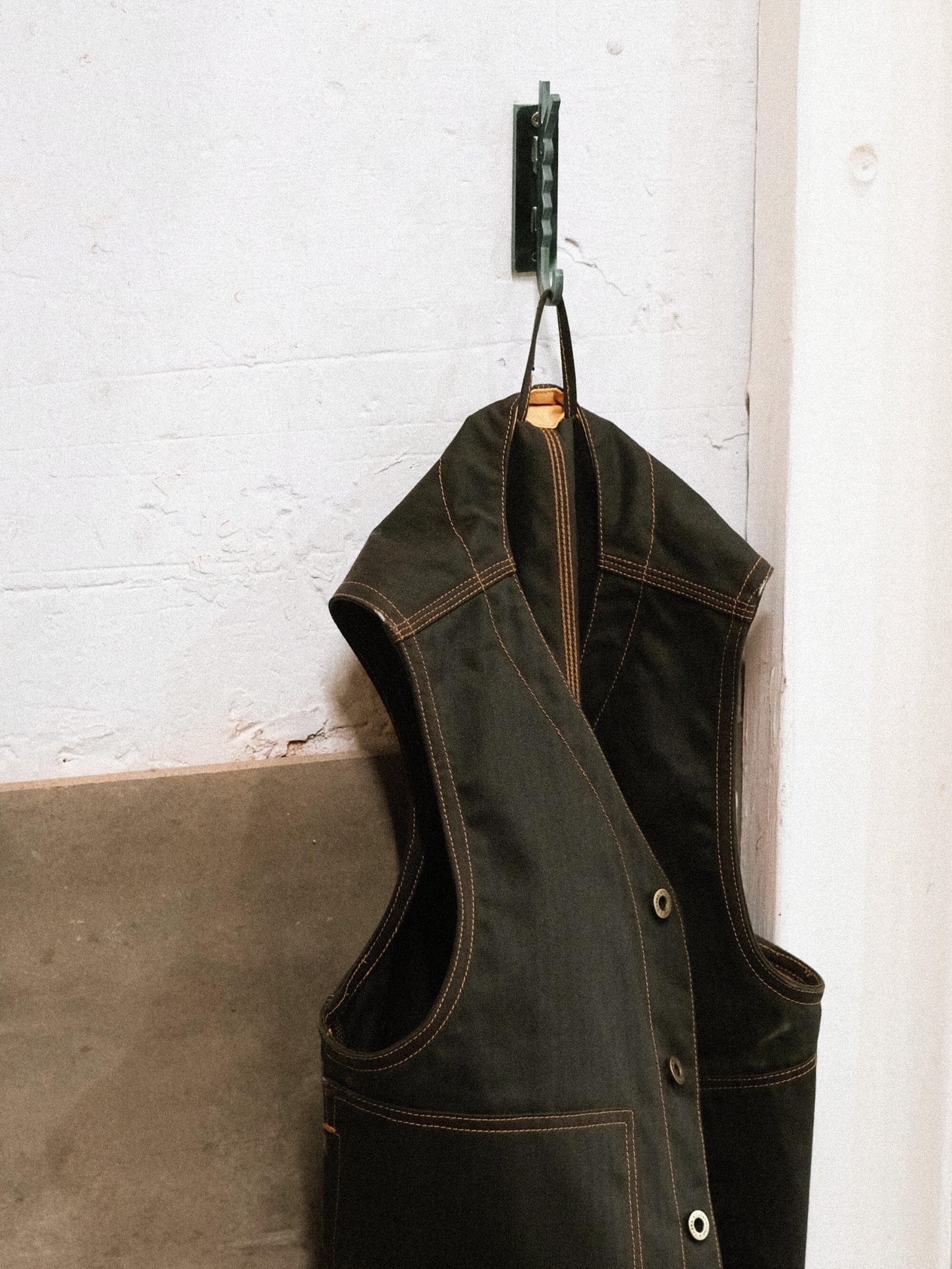 The Maker's Vest (Green/Mustard)