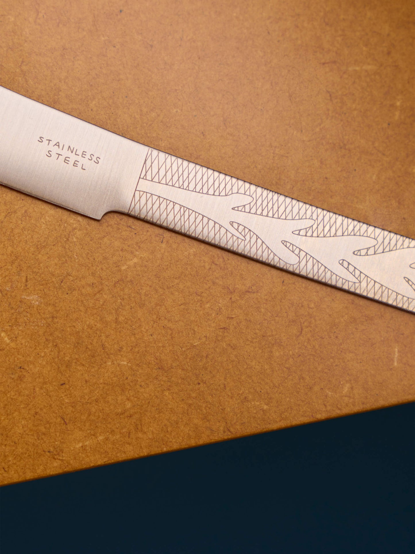 Simple Butter Knife (Leaf)
