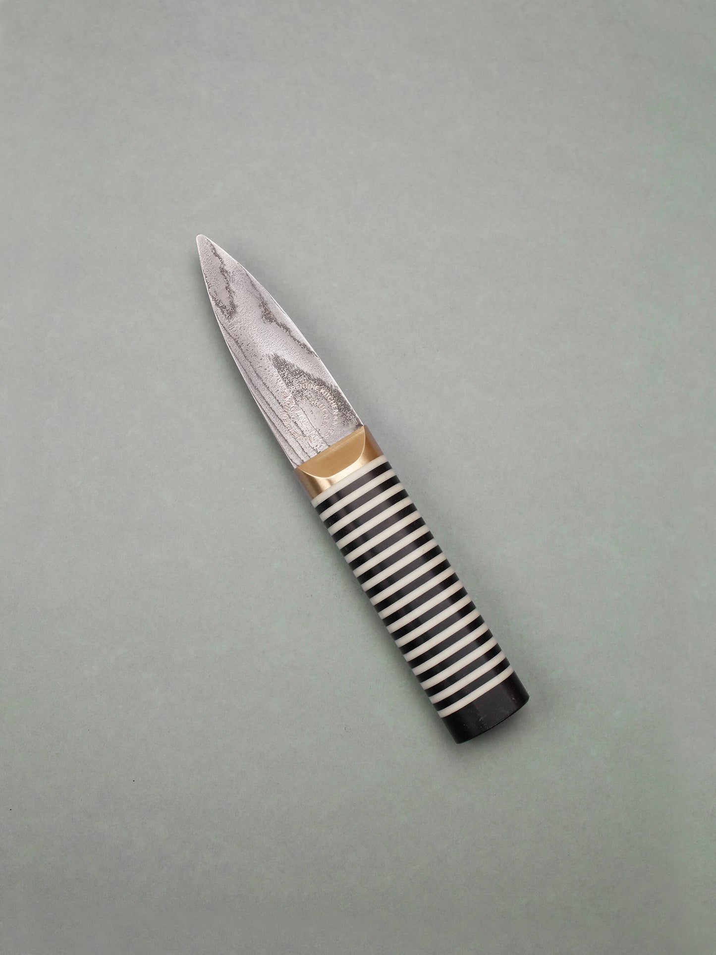 Maker's Edition—Damax Oyster Shuckers