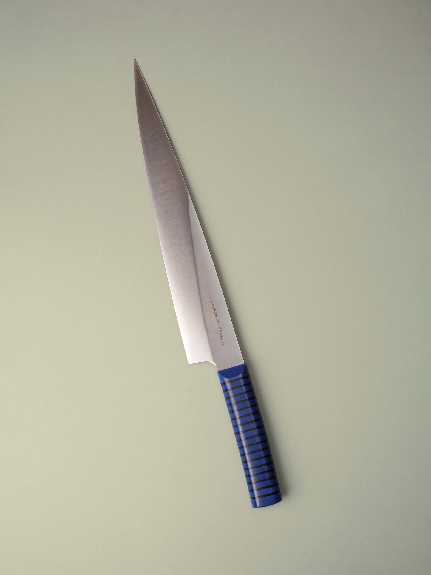 Slicer (Black/Blue)