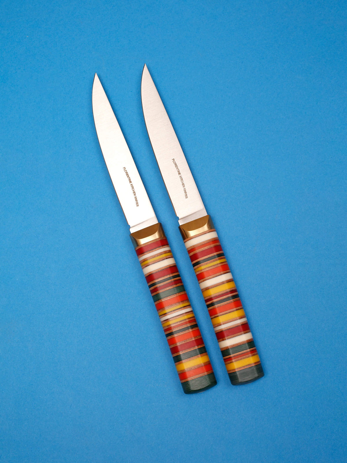 Cuchillo para carne estilo occidental (multicolor)